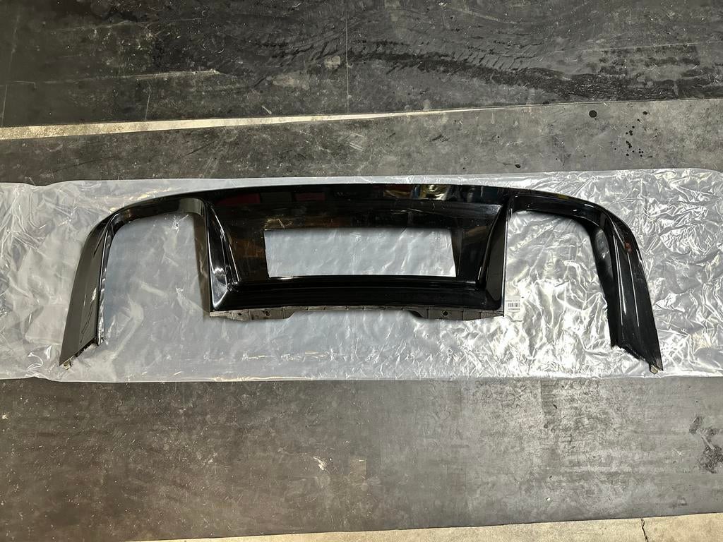 Originele Cupra Ateca diffuser met trekhaak opening, Gebruikt, Ophalen of Verzenden, Achter, Bumper