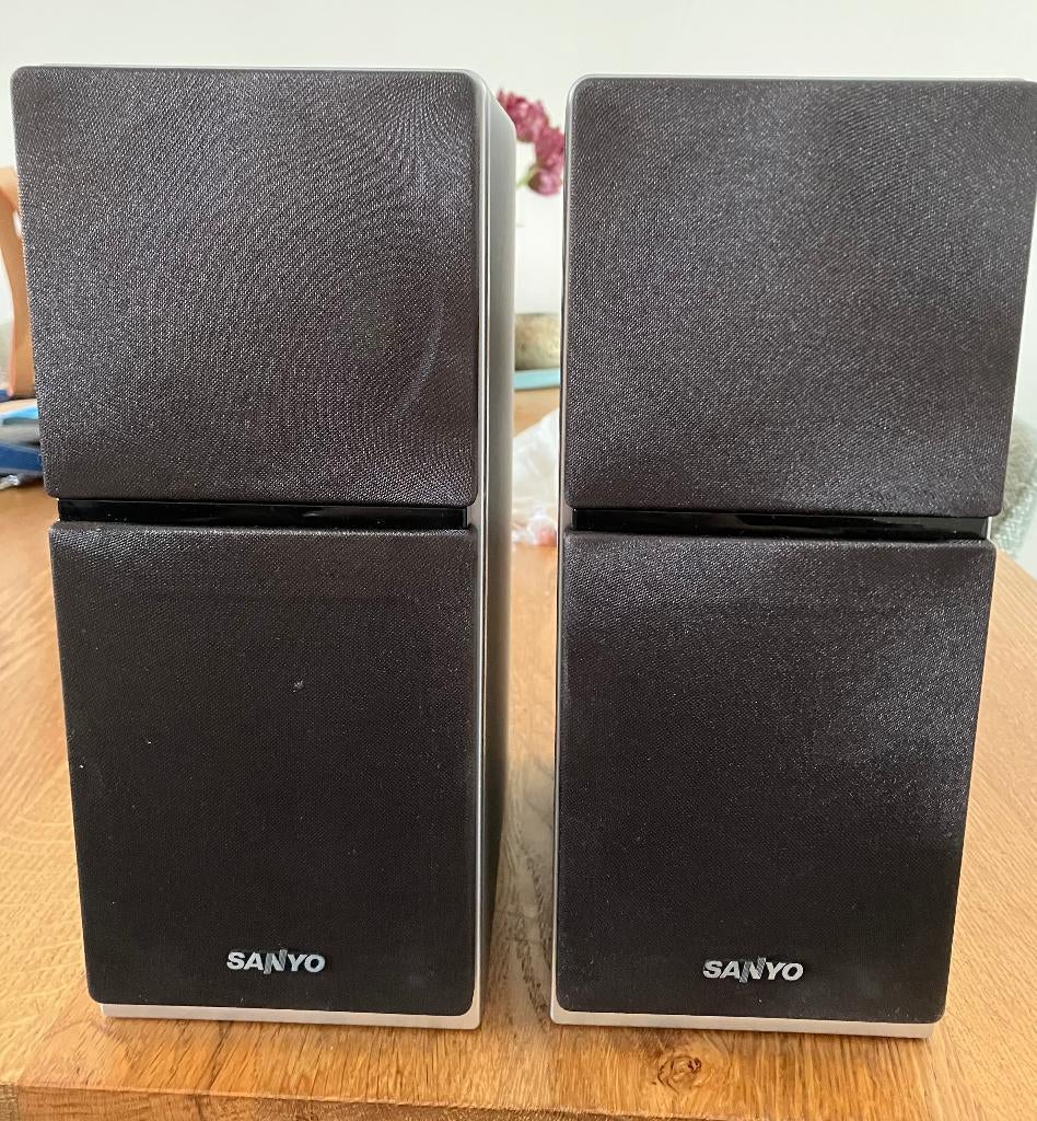 Luidsprekers  2x, Nieuw, Minder dan 60 watt, Front, Rear of Stereo speakers, Ophalen