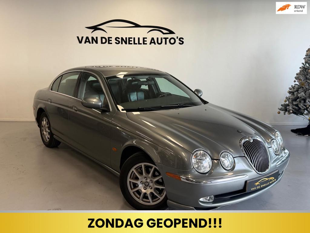 Jaguar S-type 2.5 V6 NIEUWSTAAT/ONDERHOUDSGESCHIEDENIS/PDC, Auto's, Jaguar, Automaat, Achterwielaandrijving, Gebruikt, 2497 cc