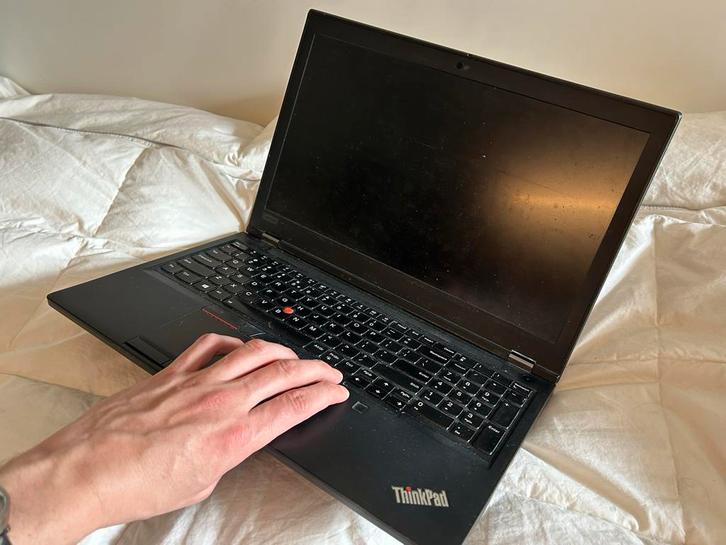 ThinkPad Laptop - Gebruikt, Computers en Software, Windows Laptops, Gebruikt, 15 inch, SSD, Onbekend, 32 GB, Qwerty, Met videokaart