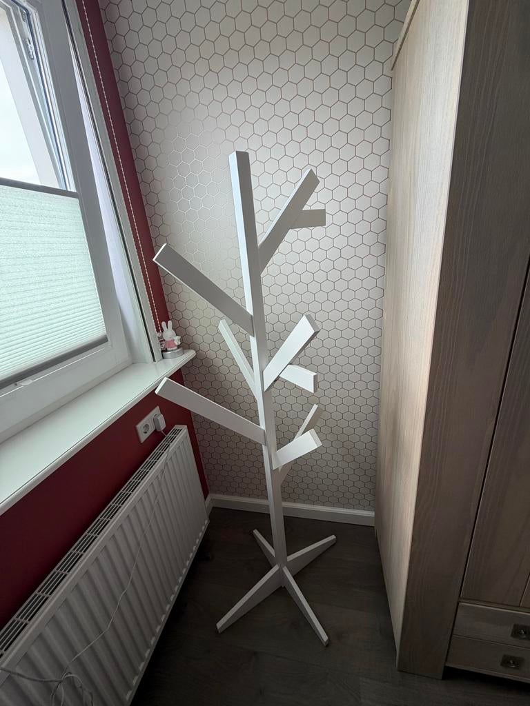 Witte kapstok in boomvorm, Ophalen, Zo goed als nieuw, Staande kapstok, 150 tot 200 cm