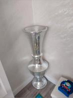 Vaas, Ophalen, Zo goed als nieuw