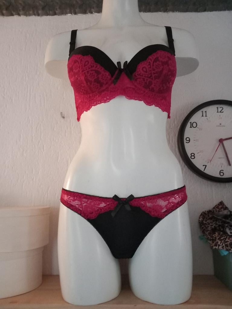 Sexy Kanten Lingerie Setje voor Dames, Ophalen of Verzenden, Rood, Setje