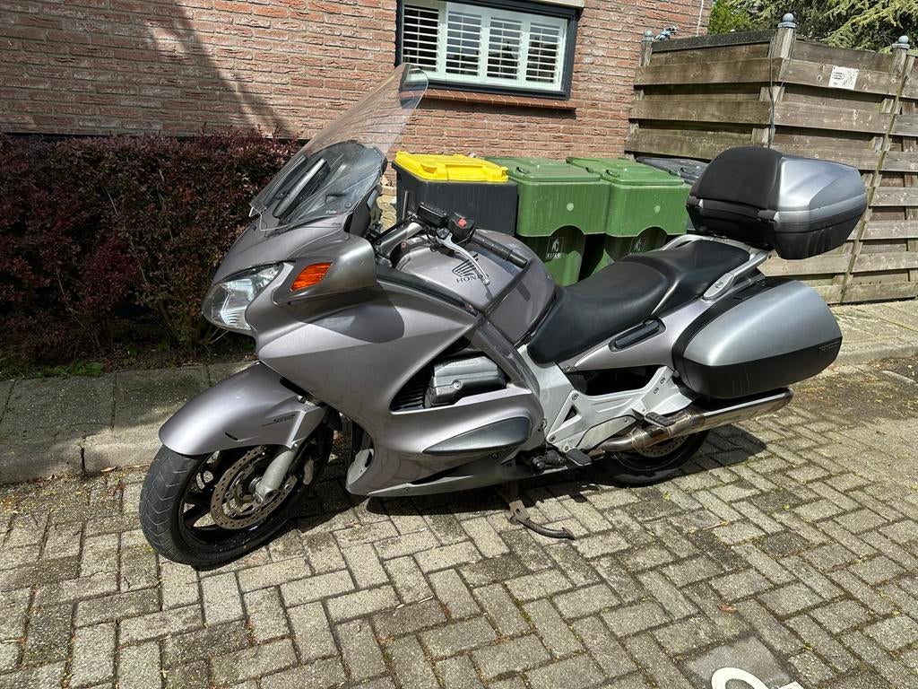 Honda ST1300 Pan European - Comfortabele Toermotor, 4 cilinders, Gebruikt, Particulier, Toermotor