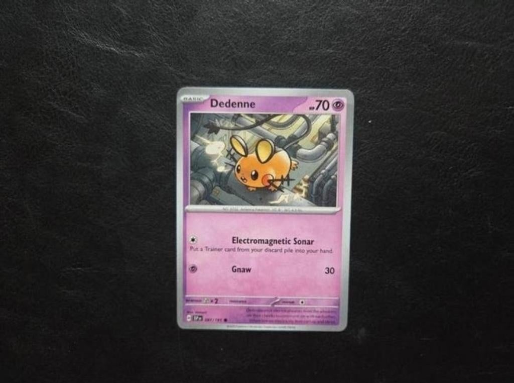 Dedenne 087/191 Surging sparks, Hobby en Vrije tijd, Verzamelkaartspellen | Pokémon, Ophalen of Verzenden, Zo goed als nieuw