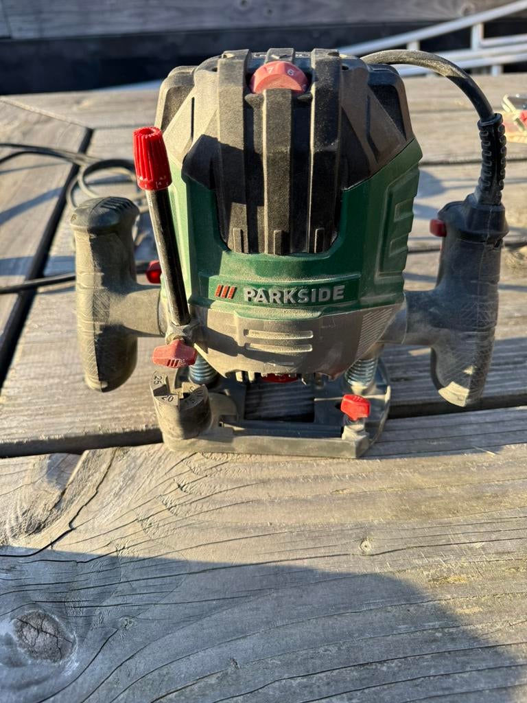 Parkside bovenfrees, Doe-het-zelf en Verbouw, Ophalen, Zo goed als nieuw, Elektrisch, Bovenfrees