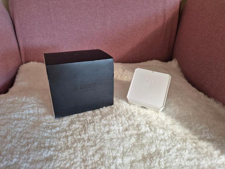 2x Aerohive / Extreme Networks ATOM AP30, Computers en Software, Accesspoints, Zo goed als nieuw, Ophalen of Verzenden