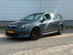 Ford Focus Wagon 1.6 TDCI Ghia (INRUILKOOPJE), Auto's, Euro 5, Stof, Gebruikt, Zwart