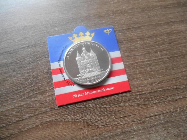 Penning 25 jaar Muntmanifestatie in munthouder, Postzegels en Munten, Penningen en Medailles, Overige materialen, Nederland, Ophalen of Verzenden