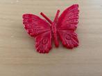 Vintage Broche Rode Vlinder van kunststof zgan, Overige materialen, 4 tot 7 cm, Ophalen of Verzenden, Zo goed als nieuw