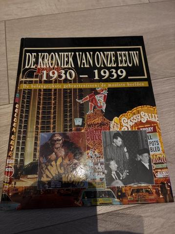 De Kroniek van Onze Eeuw 1930-1939 beschikbaar voor biedingen