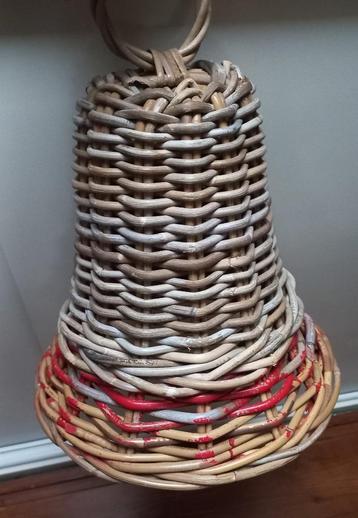 Rotan Kersklok vergrijst rotan Kerst @DOC61 beschikbaar voor biedingen
