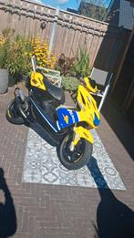 86cc aerox Valentino rossi evt te ruil!, Fietsen en Brommers, Scooters | Yamaha, Ophalen of Verzenden, Zo goed als nieuw, Benzine