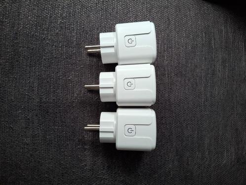Slimme stekkers (smart plug). 3x., Doe-het-zelf en Verbouw, Elektra en Kabels, Zo goed als nieuw, Stekker, Ophalen of Verzenden