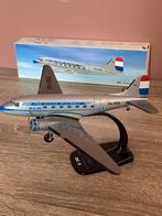 Model Vliegtuig KLM DC-3 1:100 Air France, Hobby en Vrije tijd, Modelbouw | Vliegtuigen en Helikopters, Overige merken, 1:72 tot 1:144