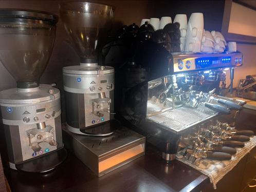 Professioneel espressomachine Reneka met koffiemolens, Witgoed en Apparatuur, Koffiezetapparaten, Gebruikt, Ophalen