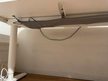 Standing desk electrtic BEKANT IKEA - afbeelding 4