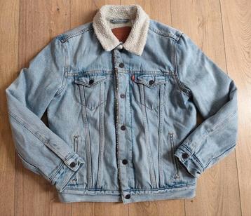 Levi Strauss&Co truckerjack S/M beschikbaar voor biedingen
