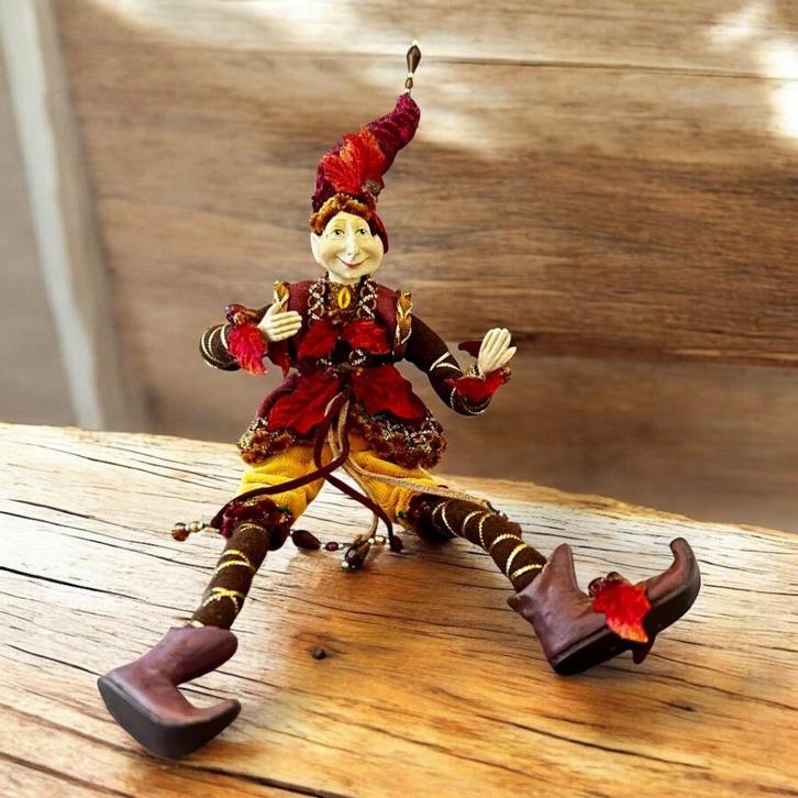 Een herfst- en kerstelf of -fee van Winward., Diversen, Kerst, Gebruikt, Ophalen of Verzenden