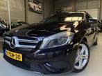 Mercedes-Benz A-Klasse 180 Ambition Navi, Xenon, Cruise, PDC, Auto's, Gebruikt, Leder en Stof, 122 pk, Onderhoudsboekje