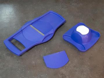 Tupperware schaaf / mandoline nieuw blauw beschikbaar voor biedingen