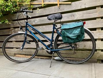 Mooie sportieve Giant Tourer 21 versnellingen beschikbaar voor biedingen