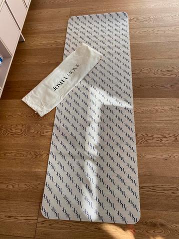 Yoga mat Josh V  beschikbaar voor biedingen