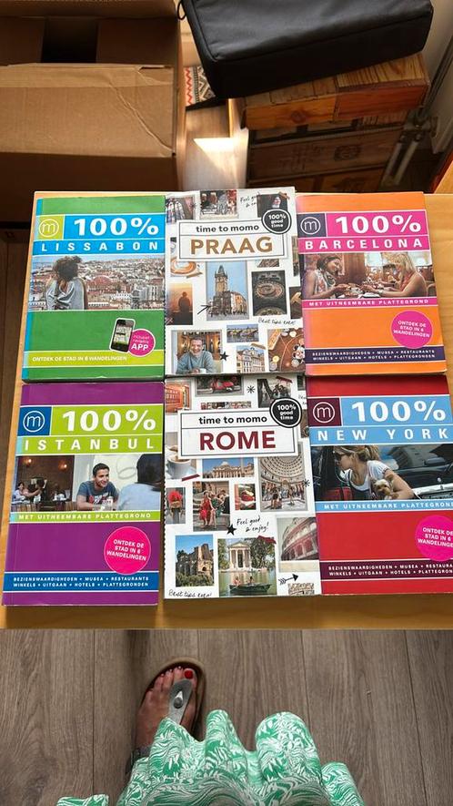 13 time tot momo boekjes, Boeken, Reisgidsen, Zo goed als nieuw, Europa, Overige merken, Ophalen of Verzenden
