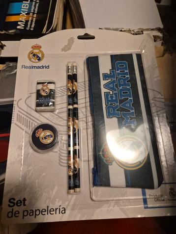 Schoolset real Madrid  beschikbaar voor biedingen