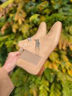 TOD'S enkel laars leer met chain in neutral- TIEN concepts, Kleding | Dames, Schoenen, TIEN concepts, -, Beige, -