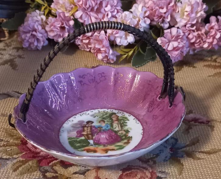 Leuk brocant schaaltje, barok afbeelding, roze parelmoer, Antiek en Kunst, Curiosa en Brocante, Ophalen of Verzenden