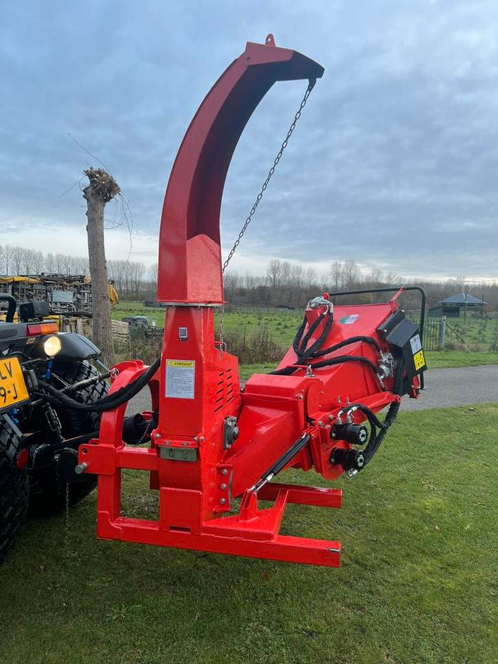 Als nieuwe boxer HV157 houtversnipperaar takkensnipperaar, Zakelijke goederen, Agrarisch | Werktuigen, Werkplaats, Gebouw of Erf