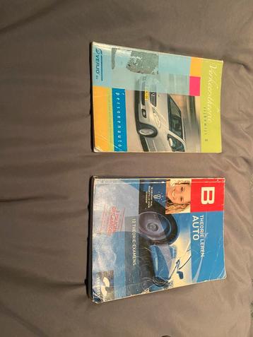 Boeken voor theorie examen verkeersauto beschikbaar voor biedingen