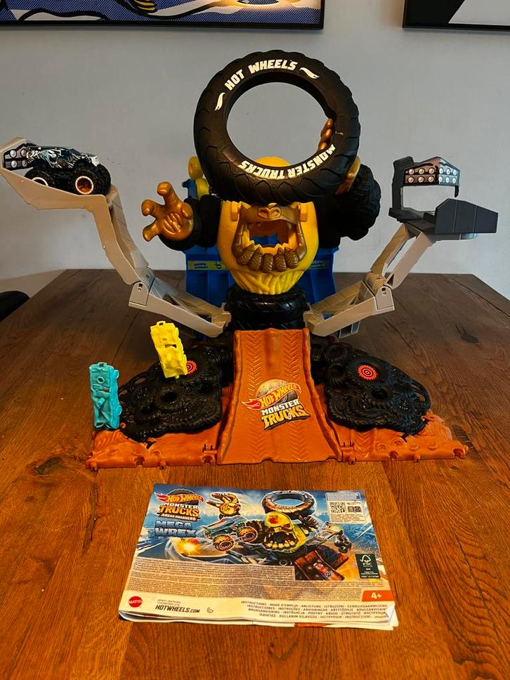 Hot wheels - monster trucks arena smashers, Kinderen en Baby's, Speelgoed | Buiten | Actiespeelgoed, Zo goed als nieuw, Ophalen