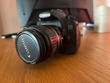 Canon EOS 60D - zwart + Canon EF-S 18-55mm beschikbaar voor biedingen