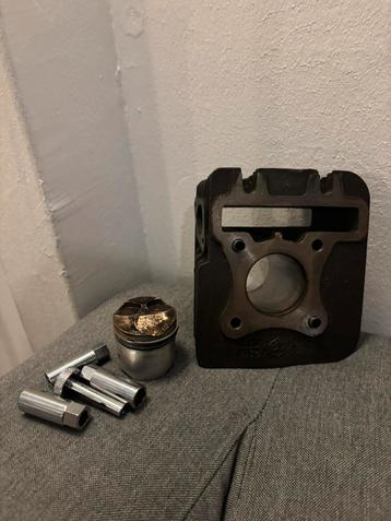 Cilinder Piaggio & Vespa 50cc 4T 3V Origineel beschikbaar voor biedingen