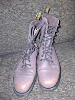 DKT.. MARTENS maat 42 limeted edition in de kleur lila, Ophalen of Verzenden, Zo goed als nieuw, Overige kleuren