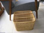 Vintage rieten/rotan en bamboe lectuur- of krantenbak, Ophalen of Verzenden, Gebruikt