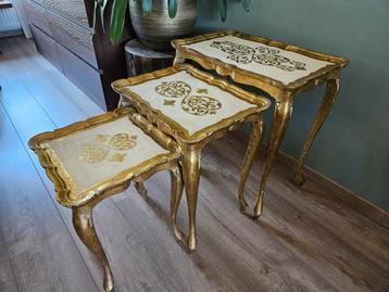 Vintage Florentijnse nesttafels - mimiset, bijzettafel beschikbaar voor biedingen