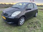 Toyota Yaris 1.4 D-4D Sol MEENEEMPRIJSJE AIRCO, Auto's, Voorwielaandrijving, Stof, Gebruikt, Zwart