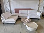 Hoekbank/driezitsbank met losse hocker SAMPLE, Ophalen, ., Zo goed als nieuw, Amersfoort