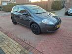Fiat Punto 1.4 3DR 2007 Grijs, Auto's, Fiat, Voorwielaandrijving, 4 cilinders, Origineel Nederlands, Handgeschakeld
