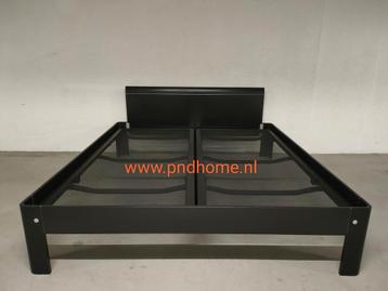 Auping Auronde bed 180x200 nieuwste model ! beschikbaar voor biedingen
