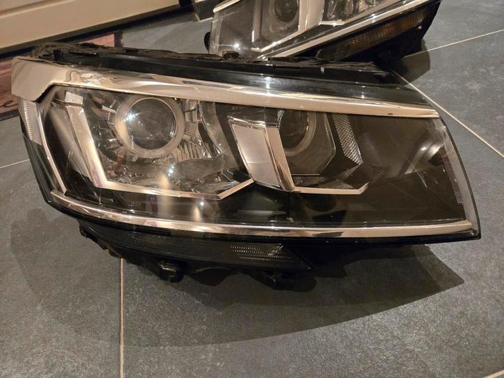 Volkswagen transporter t6.1 angel eyes koplampen, Auto-onderdelen, Carrosserie en Plaatwerk, Bumper, Volkswagen, Voor, Nieuw, Ophalen of Verzenden