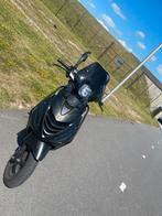 Zip, Fietsen en Brommers, Scooters | Piaggio, Ophalen, Zo goed als nieuw, Benzine, Zip