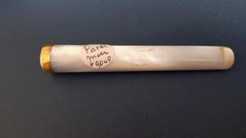 Parelmoer en gouden sigarettenhouder/sigarettenpijpje beschikbaar voor biedingen