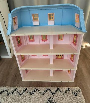 Playmobil huis beschikbaar voor biedingen
