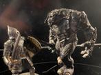 NLP lord of the rings specials: Belgerings Trol met soldaat, Ophalen of Verzenden, Zo goed als nieuw, Actiefiguurtje