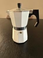 Moka Pot - Koffiezetapparaat - 2 tot 4 kopjes, Witgoed en Apparatuur, Koffiezetapparaten, Ophalen, Afneembaar waterreservoir, Gebruikt