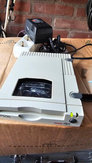 Epson Zip drive Extern beschikbaar voor biedingen